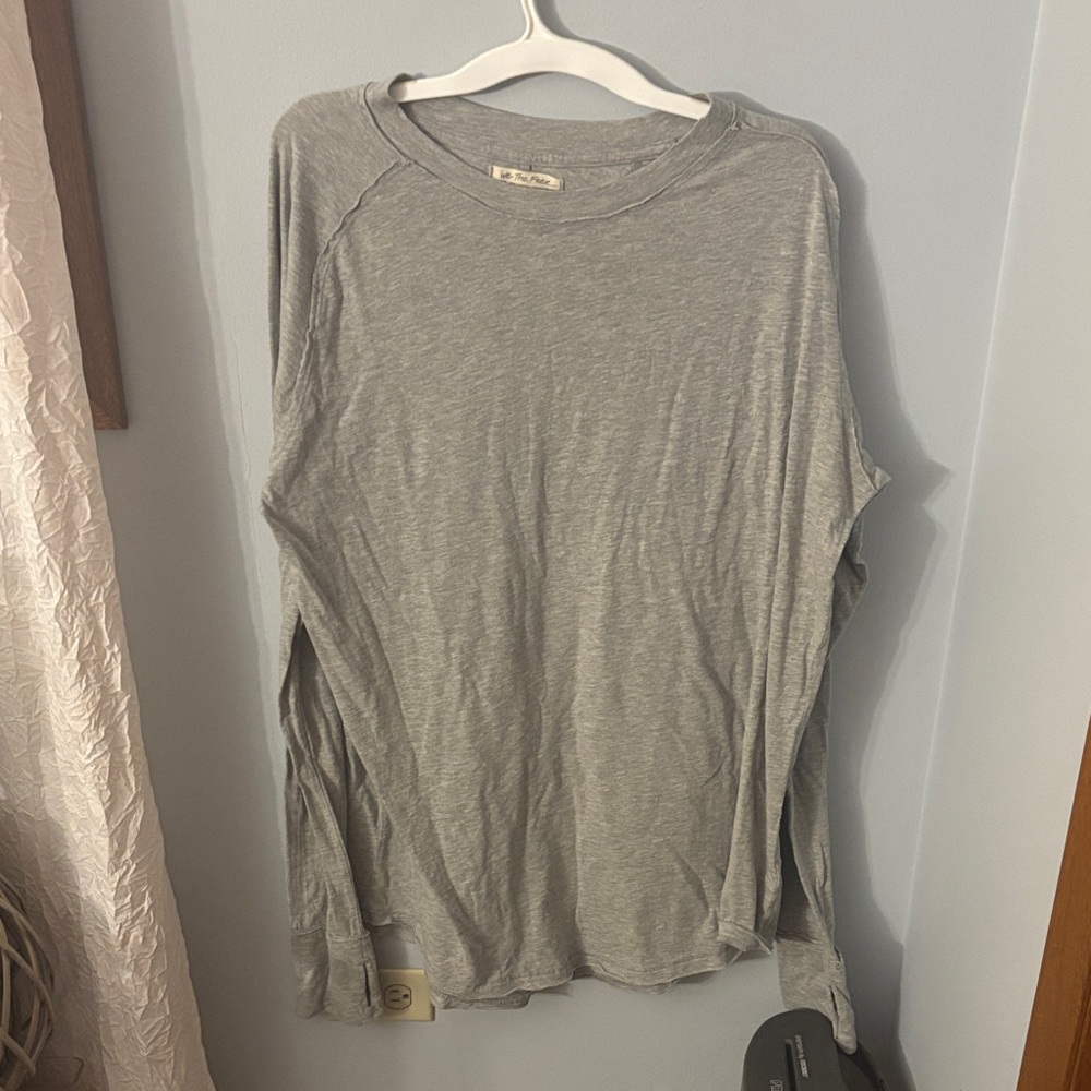We The Free Heather Gray Long Sleeve Top